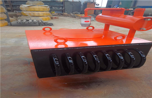 福建濰坊高效油冷自卸式電磁除鐵器廠家RCDF-12批發(fā)價(jià)格 福建濰坊高效油冷自卸式電磁除鐵器廠家RCDF-12批發(fā)價(jià)格