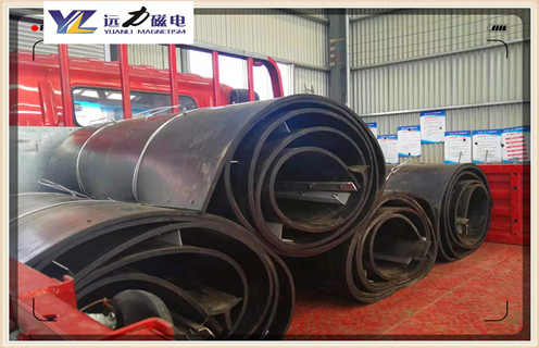 除鐵器皮帶，皮帶除鐵器，山東運(yùn)輸皮帶安裝除鐵器調(diào)整方法_山東運(yùn)輸皮帶安裝除鐵器跑偏原因及如何調(diào)_刮板價(jià)格