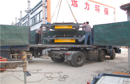 永磁滾筒除鐵器，內(nèi)蒙古永磁滾筒除鐵器知識參數(shù)_內(nèi)部磁塊安裝方法_內(nèi)蒙古永磁滾筒除鐵器型號價(jià)格