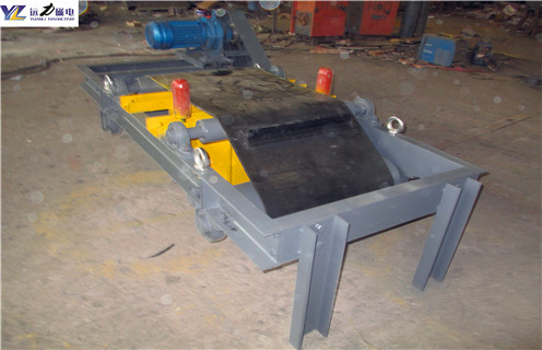 皮帶式除鐵器，福建皮帶式除鐵器工作原理調(diào)整方法_福建皮帶式除鐵器工作原理跑偏原因及如何調(diào)_刮板價(jià)格