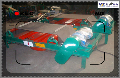 自卸式電磁除鐵器，山東RCDD-12自卸式電磁除鐵器安裝視頻國家標(biāo)準(zhǔn)_山東RCDD-12自卸式電磁除鐵器安裝視頻廠家配件_型號及工作視頻