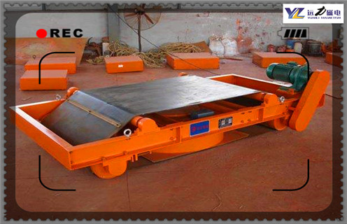 自卸式電磁除鐵器，山東RCDD-12自卸式電磁除鐵器安裝視頻國家標(biāo)準(zhǔn)_山東RCDD-12自卸式電磁除鐵器安裝視頻廠家配件_型號及工作視頻