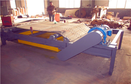 永磁皮帶式除鐵器，廣東永磁皮帶式除鐵器_強(qiáng)磁廣東永磁皮帶式除鐵器工作原理構(gòu)造選型_廠家 