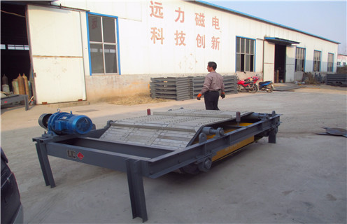 永磁滾筒自卸除鐵器，寧夏永磁滾筒自卸式除鐵器_技術(shù)參數(shù)_寧夏永磁滾筒自卸式除鐵器磁塊安裝方式_如何換帶