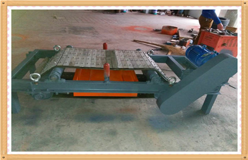 永磁自卸式除鐵器，上海永磁自卸式除鐵器價(jià)格及安裝高度要求_上海永磁自卸式除鐵器價(jià)格設(shè)備不卸料怎么回事，如何清理及接線